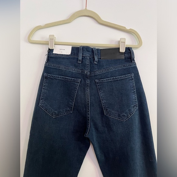7 for all Mankind - NWT - Size 26 - Easy Slim Demin - Picture 2 of 7